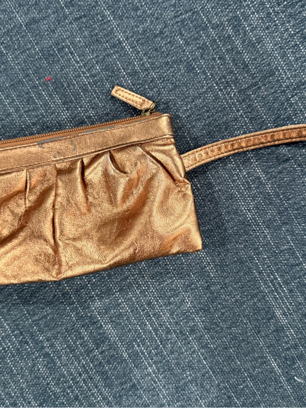 Gold metallic wristlet purse
